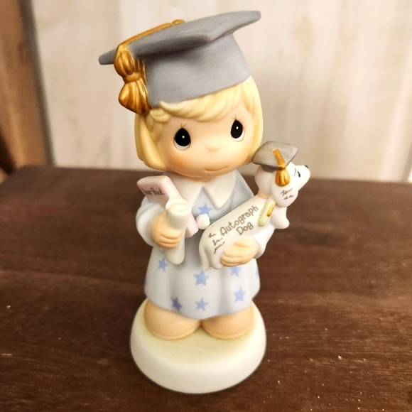 Precious Moments Graduation Figurine with Cap and Diploma - Picture 1 of 9